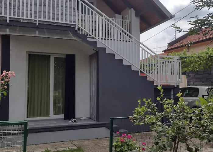 Apartman Breza