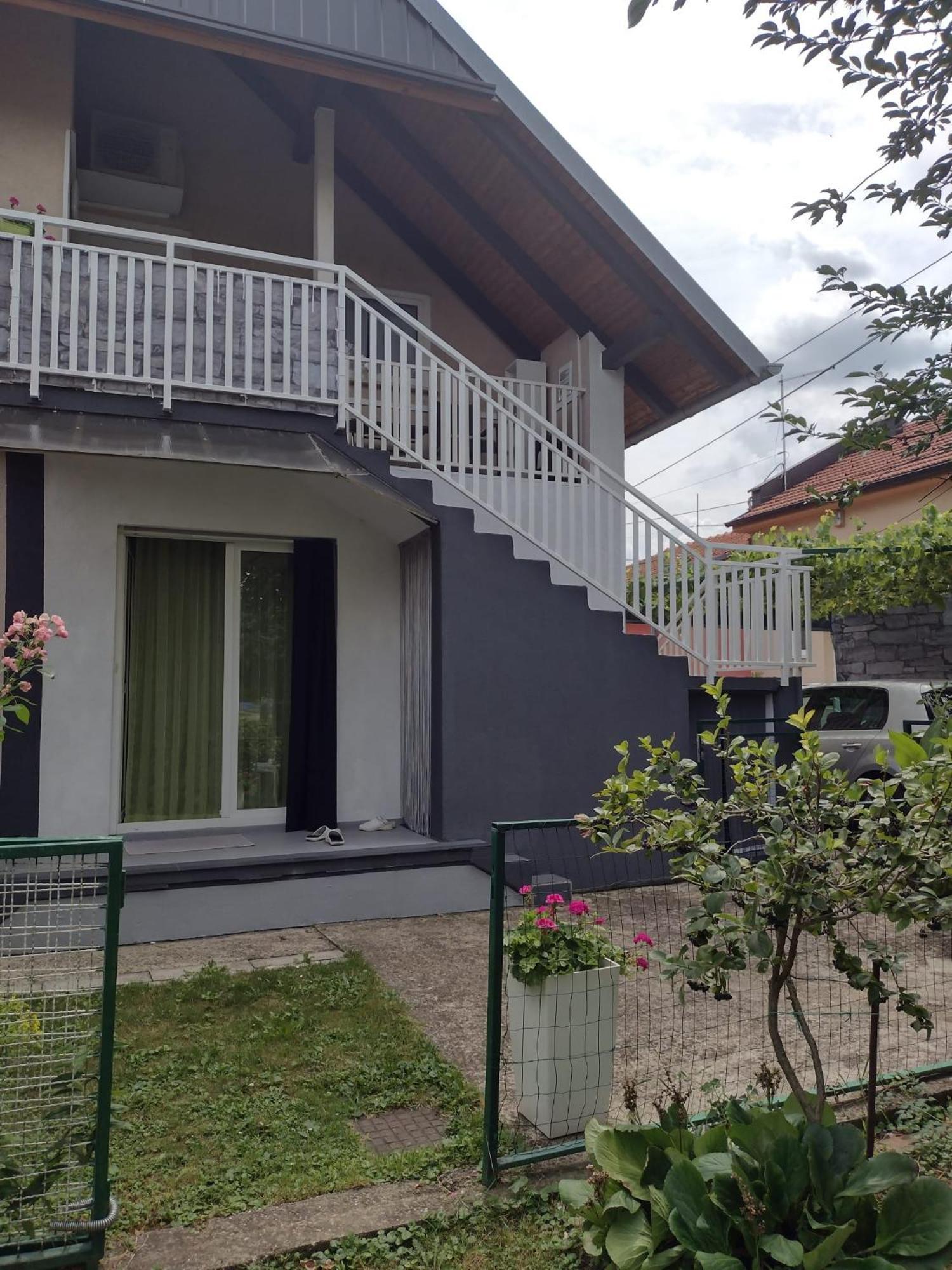 Apartment Breza *